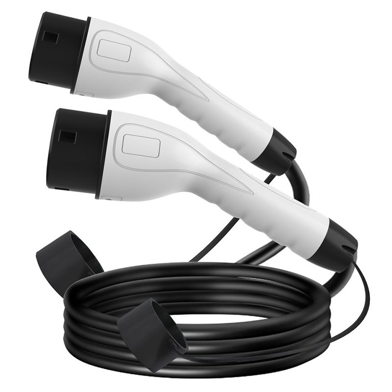Type 2 EV Charging Cable 32A 7KW 1 Phase 5 Meter Electric Vehicle Car Plug-in Hybrid Type 2 to Type 2 Fast Charging Cable view 4